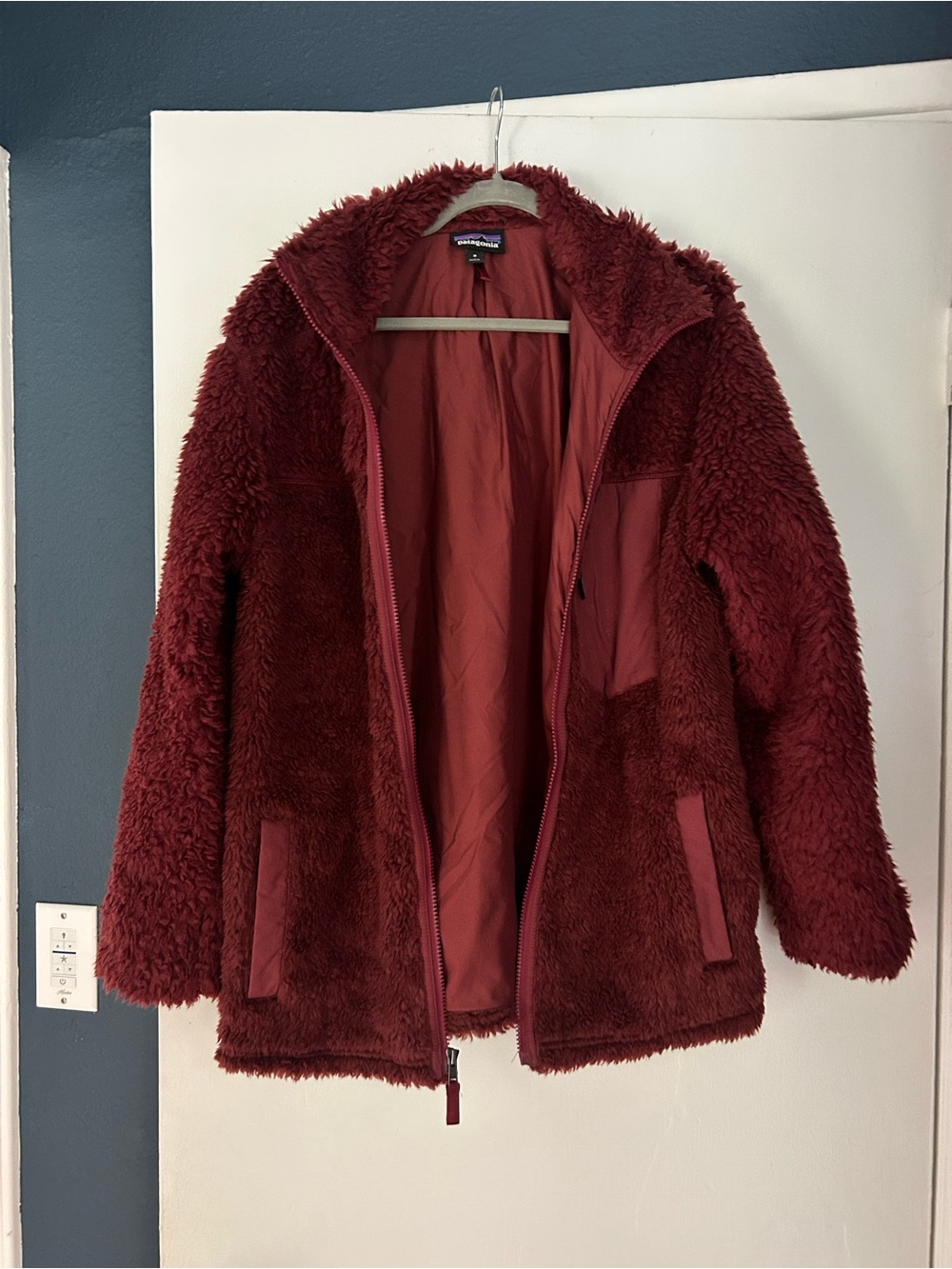 Patagonia Pile Fleece Teddy Jacket - Burgundy - Picture 2 of 5